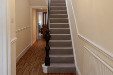 6 bed house, Furzehill Road, Mutley, Plymouth, PL47JZ - Image 3